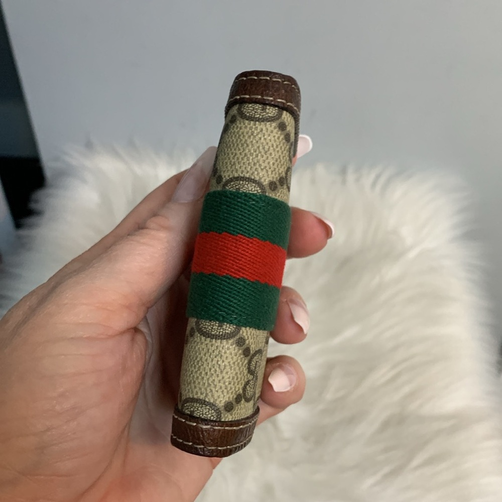 Gucci Beige GG Canvas Key & Card Holder with Brown Trim and Green/Red Stripe - Picture 3 of 16